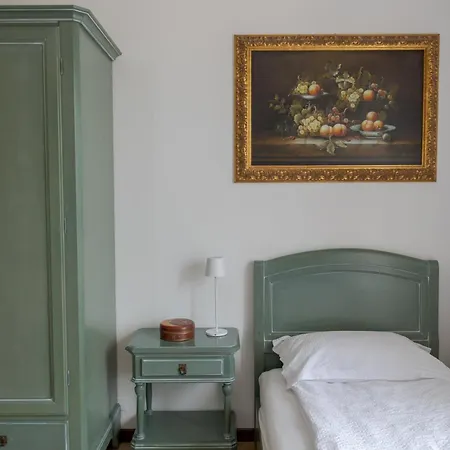 Carini With 3000 Mq Garden & Heated Pool * Castelnuovo del Garda